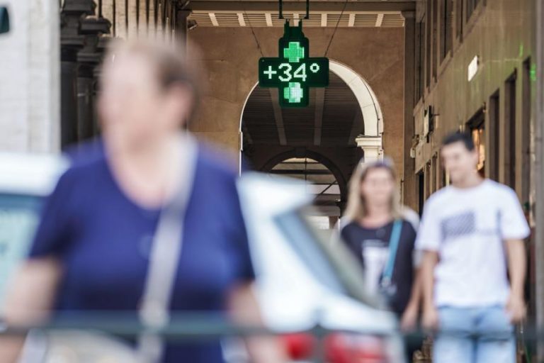 Prolongados avisos por causa do calor na Madeira e em seis distritos do continente