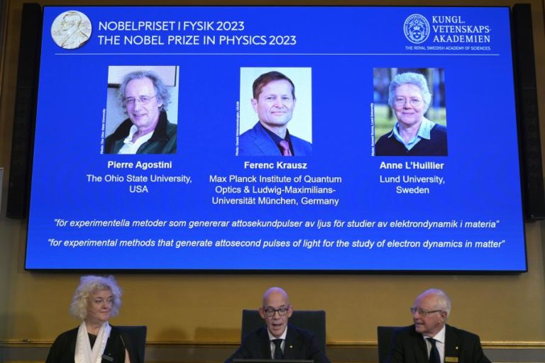 Nobel da Física atribuído a cientistas por usarem laser para estudar eletrões