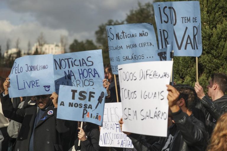 Trabalhadores da Global Media protestam em Lisboa em defesa dos postos de trabalho