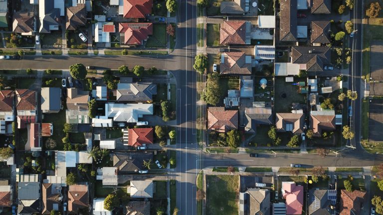 Casas no Canadá: Há novos apoios, mas preços devem aumentar quase 10%