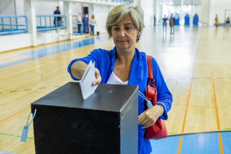 Temido espera um “um domingo de ampla participação” nas eleições europeias