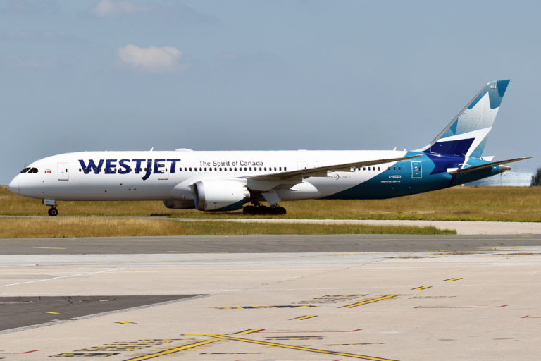 Greve na WestJet: 6500 clientes afetados por 40 cancelamentos de voos