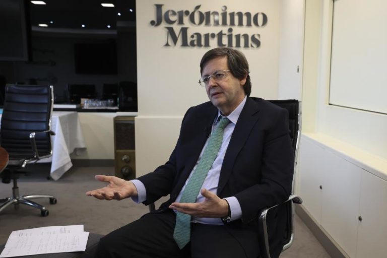 Jerónimo Martins acentua perdas e cai 18,99% para mínimo de três anos