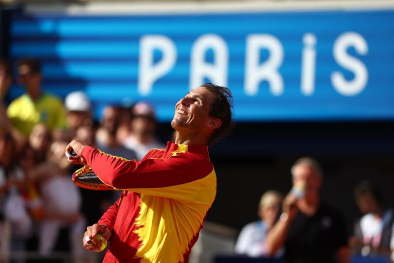 Paris2024: Rafael Nadal vence na estreia e marca encontro com Djokovic