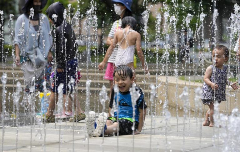 Japão regista temperaturas recorde em julho