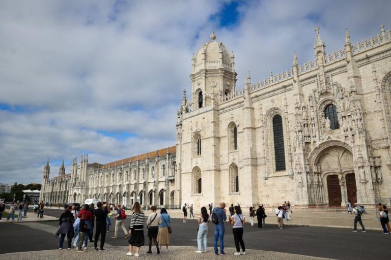 ‘La Vuelta’ vai condicionar trânsito entre quarta-feira e domingo de Lisboa a Cascais