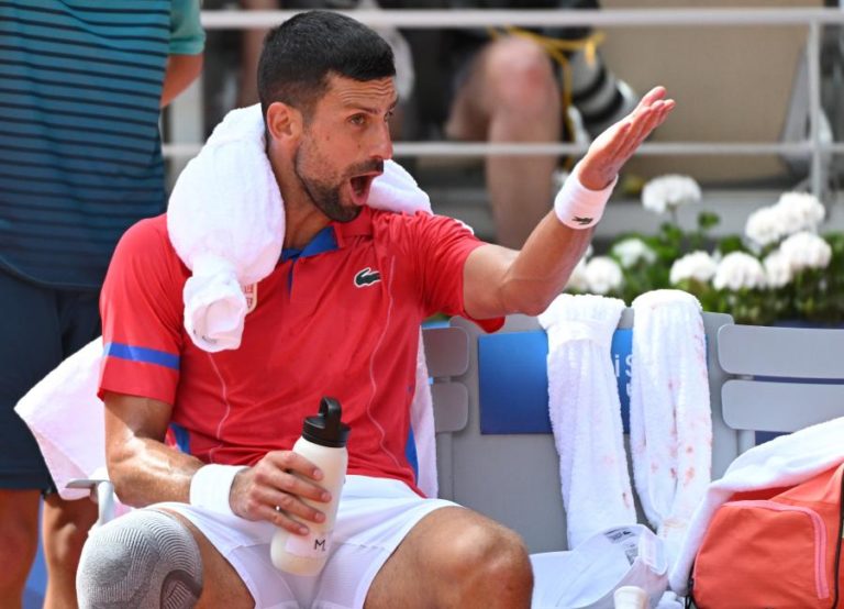 Djokovic e Sabalenka dominam na estreia do US Open