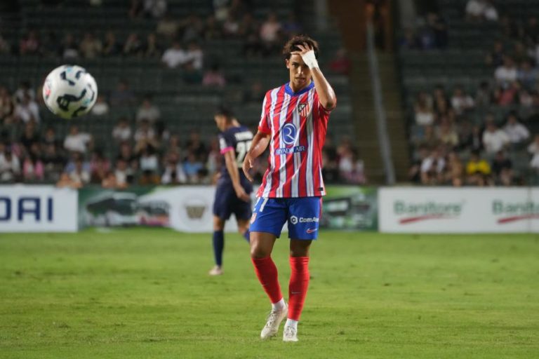 João Félix deixa Atlético de Madrid e assina pelo Chelsea até 2031