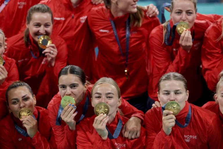 Noruega conquista o ouro no torneio feminino de andebol em Psris2024 ao destronar a França