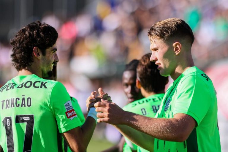 Campeão Sporting de visita ao Farense em jogo de opostos na I Liga