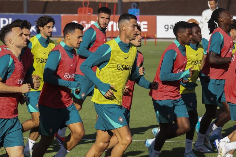 Portugal faz último treino antes da estreia com a Croácia