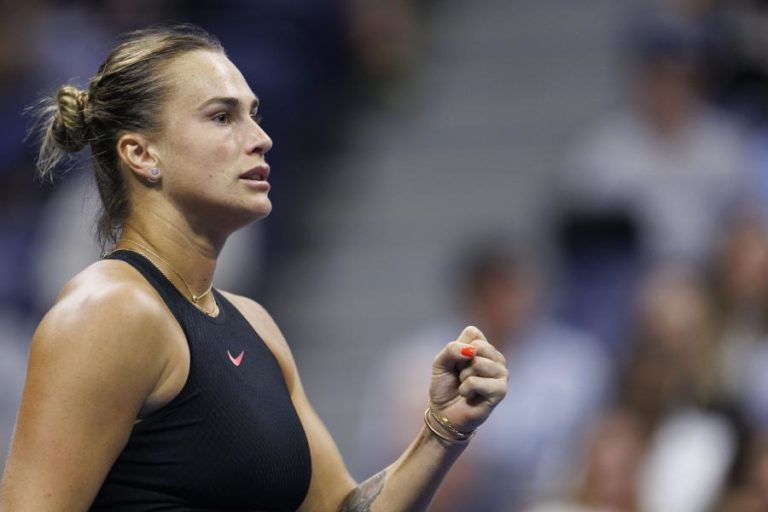 Número dois mundial Aryna Sabalenka passa às meias-finais do US Open