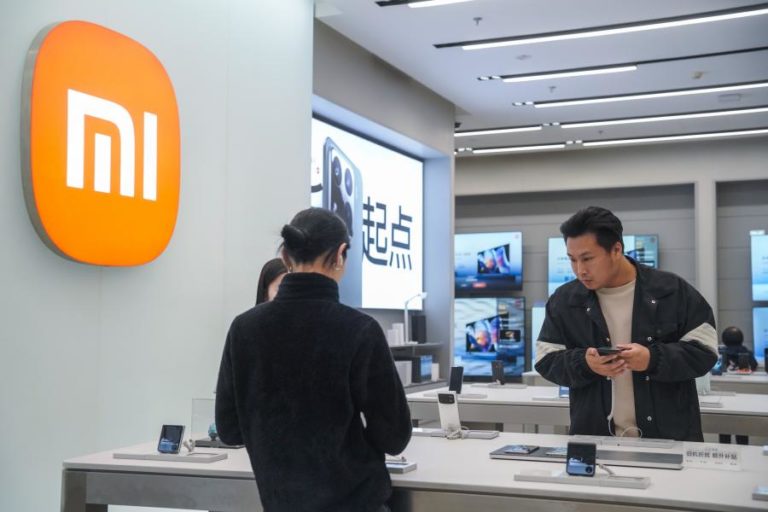 Ações da Xiaomi batem recorde graças às vendas de elétricos e dispositivos eletrónicos